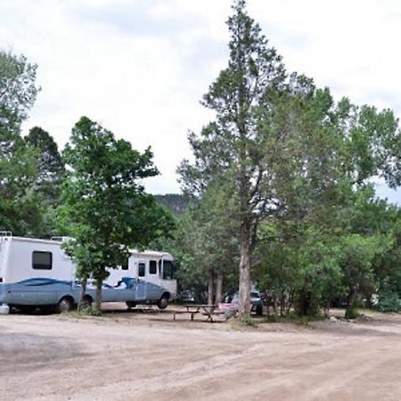 Cutty'S Hayden Creek Resort Coaldale Εξωτερικό φωτογραφία